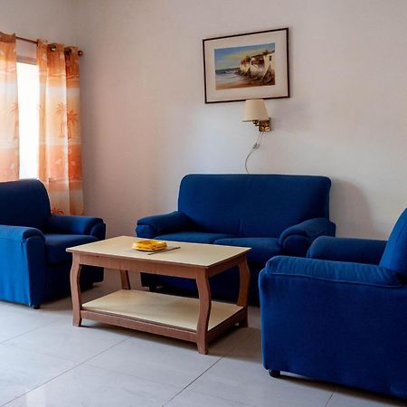 Cape Point Hotel Bakau 외부 사진